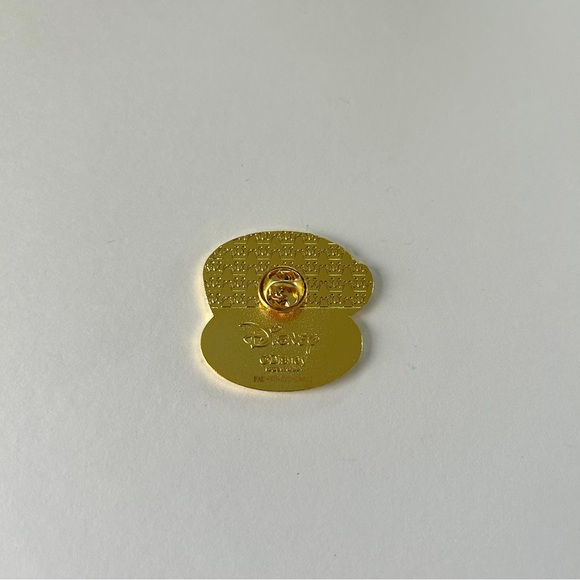 Loungefly Disney Princess Teacup Blind Box Pin - Sleeping Beauty (Aurora) - Picture 2 of 3